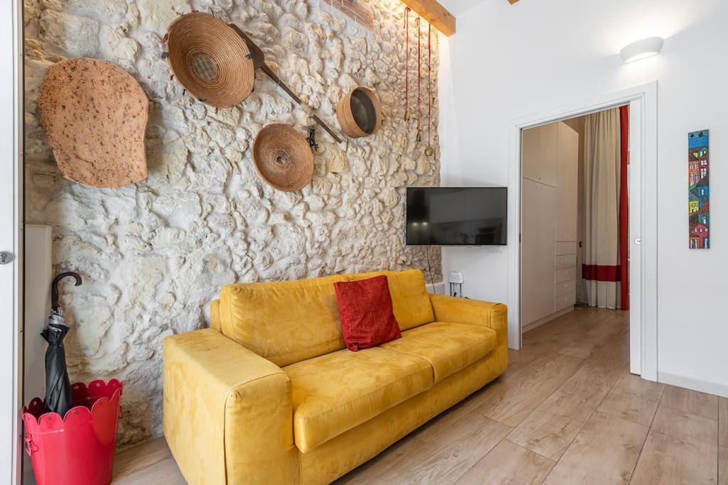 Charming House Con Doccia Sensoriale E Cortile Interno - Centro Storico Appartement *