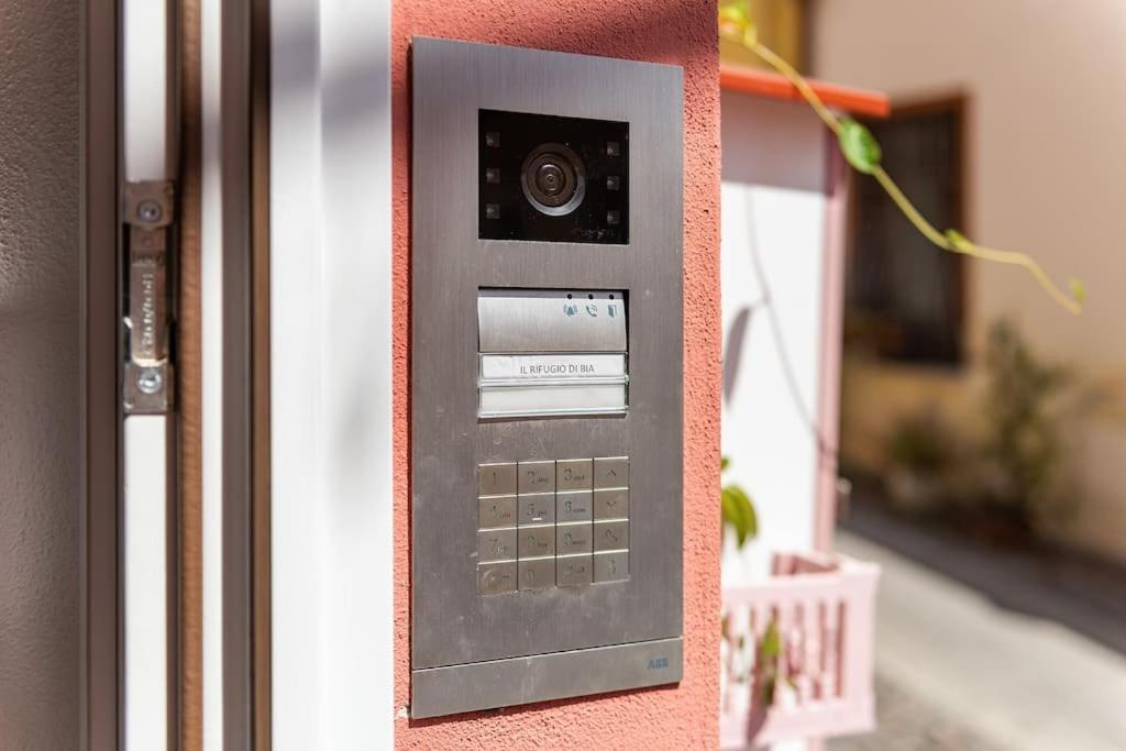 Charming House Con Doccia Sensoriale E Cortile Interno - Centro Storico Apartment Cagliari
